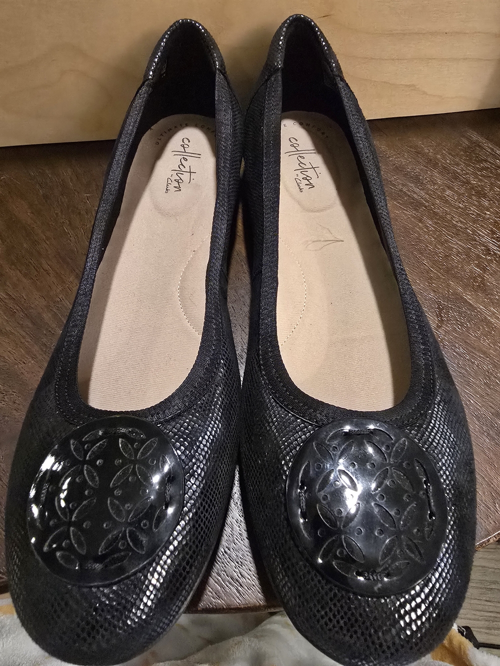 Clarks Gracelin Lola Ballet Flats Cushion Soft Round Toe